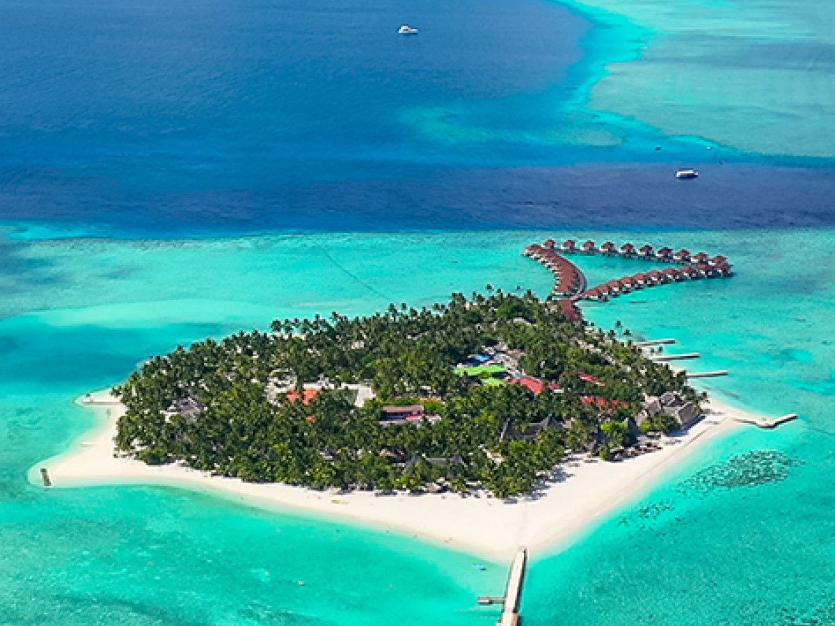 Alimatha Aquatic Resort