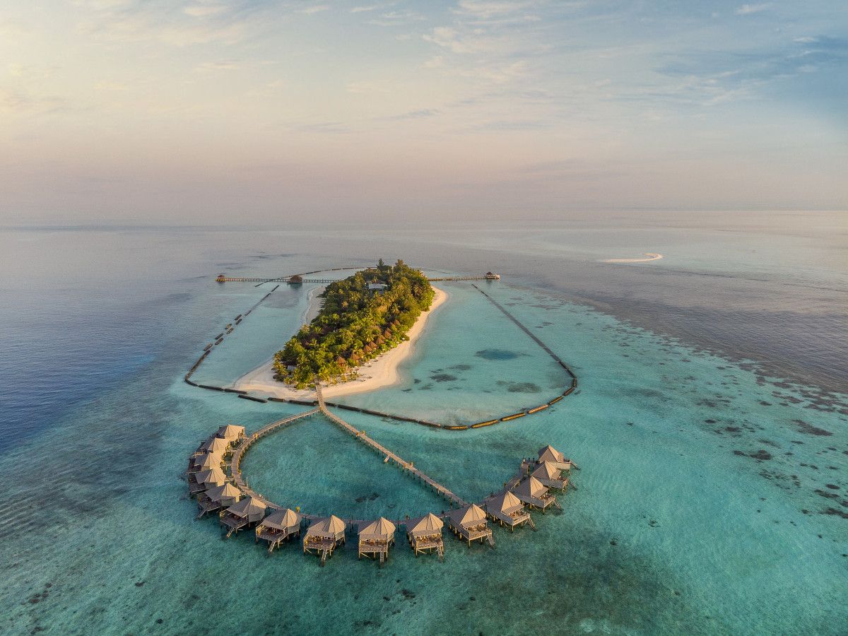Komandoo Maldives Island Resort