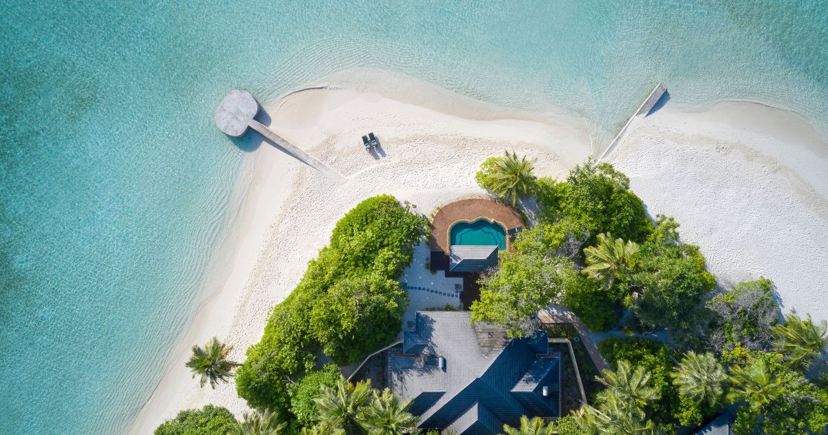 Royal Island Resort & Spa