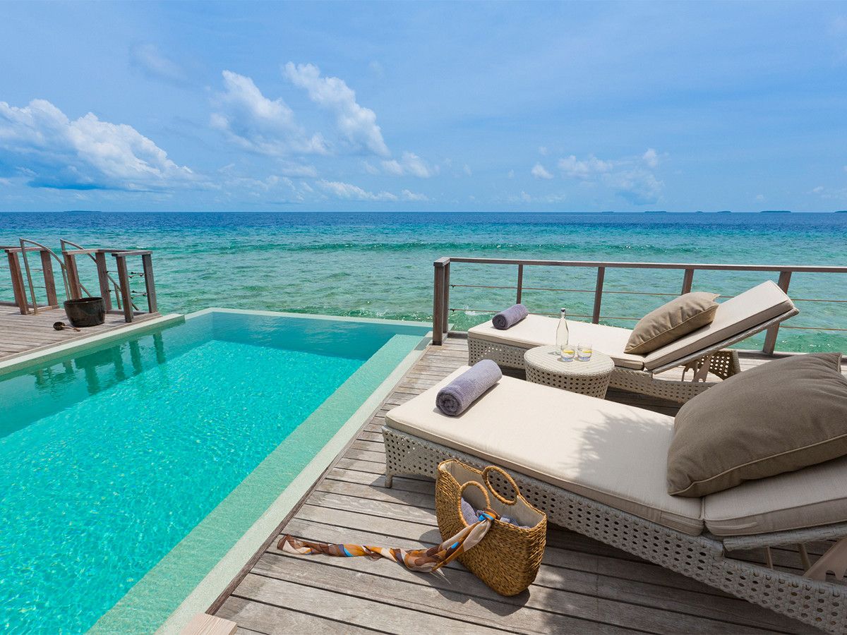 Dusit Thani Maldives